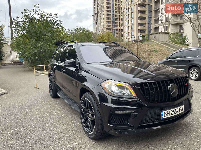Позашляховик / Кросовер Mercedes-Benz GL-Class 2016 в Одесі
