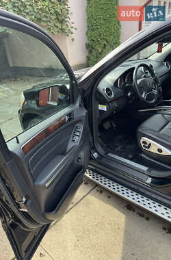 Позашляховик / Кросовер Mercedes-Benz GL-Class 2012 в 
