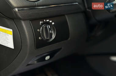 Позашляховик / Кросовер Mercedes-Benz GL-Class 2012 в 