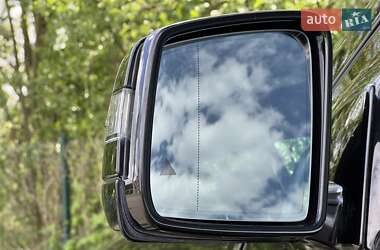 Внедорожник / Кроссовер Mercedes-Benz GL-Class 2012 в 