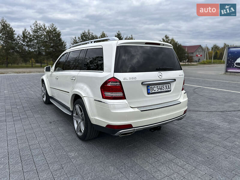 Позашляховик / Кросовер Mercedes-Benz GL-Class 2011 в Самборі фото 4 Позашляховик / Кросовер Mercedes-Benz GL-Class 2011 в Самборі