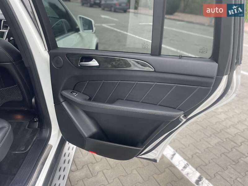 Внедорожник / Кроссовер Mercedes-Benz GL-Class 2015 в Житомире
