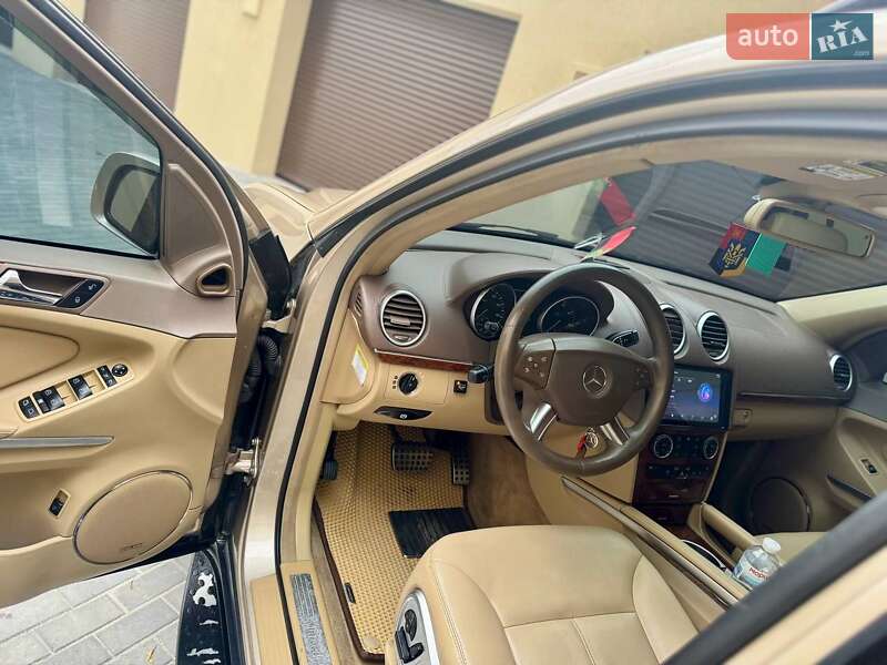 Внедорожник / Кроссовер Mercedes-Benz GL-Class 2006 в Хмельницком