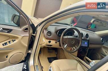Позашляховик / Кросовер Mercedes-Benz GL-Class 2006 в 