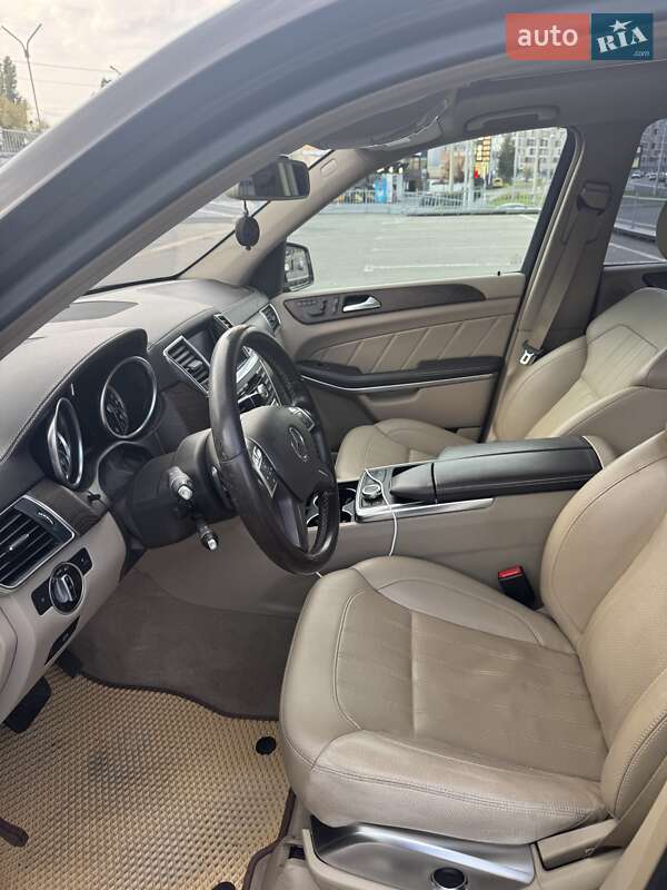 Внедорожник / Кроссовер Mercedes-Benz GL-Class 2013 в Харькове фото 10 Внедорожник / Кроссовер Mercedes-Benz GL-Class 2013 в Харькове