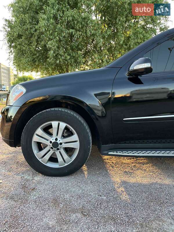 Внедорожник / Кроссовер Mercedes-Benz GL-Class 2007 в Вышгороде