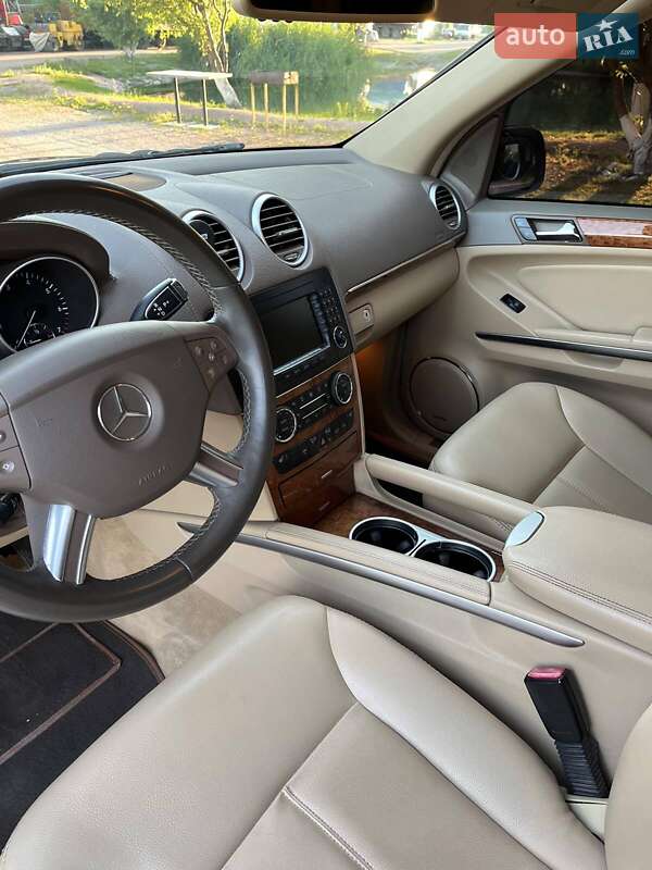Внедорожник / Кроссовер Mercedes-Benz GL-Class 2007 в Вышгороде