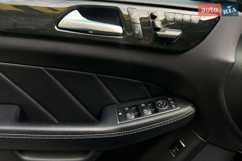 Позашляховик / Кросовер Mercedes-Benz GL-Class 2015 в Івано-Франківську фото 20 Позашляховик / Кросовер Mercedes-Benz GL-Class 2015 в Івано-Франківську