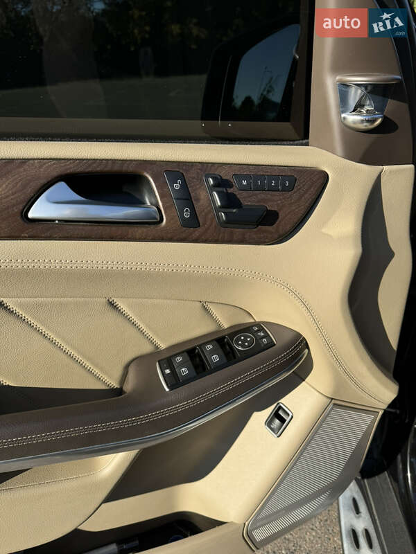 Внедорожник / Кроссовер Mercedes-Benz GL-Class 2013 в Одессе фото 21 Внедорожник / Кроссовер Mercedes-Benz GL-Class 2013 в Одессе