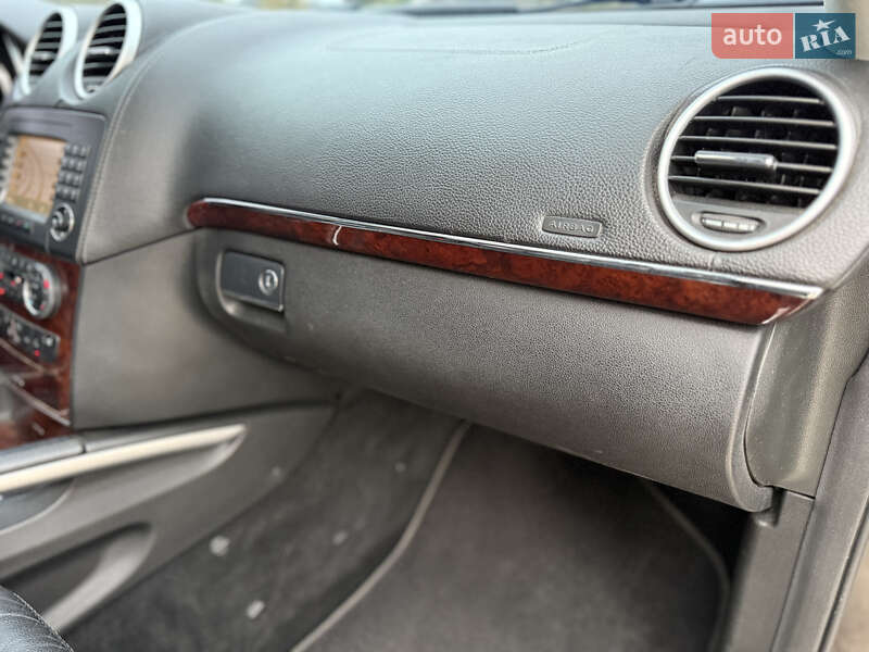 Позашляховик / Кросовер Mercedes-Benz GL-Class 2008 в Києві