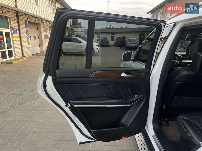Позашляховик / Кросовер Mercedes-Benz GL-Class 2014 в Харкові фото 49 Позашляховик / Кросовер Mercedes-Benz GL-Class 2014 в Харкові