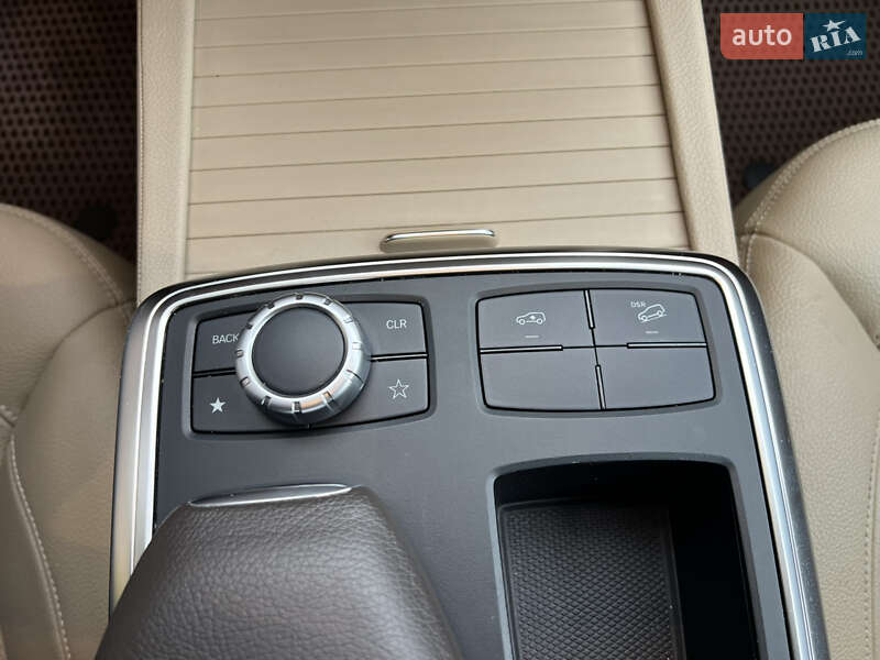 Внедорожник / Кроссовер Mercedes-Benz GL-Class 2014 в Киеве фото 35 Внедорожник / Кроссовер Mercedes-Benz GL-Class 2014 в Киеве