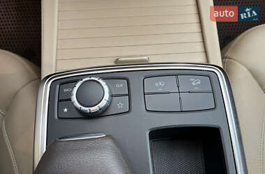 Позашляховик / Кросовер Mercedes-Benz GL-Class 2014 в  фото 35 Позашляховик / Кросовер Mercedes-Benz GL-Class 2014 в