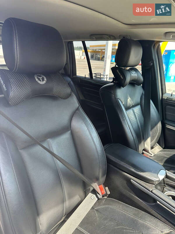 Позашляховик / Кросовер Mercedes-Benz GL-Class 2011 в Чернівцях