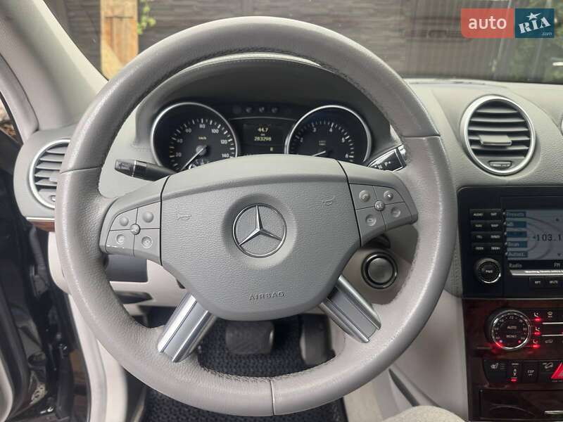 Позашляховик / Кросовер Mercedes-Benz GL-Class 2007 в Києві фото 9 Позашляховик / Кросовер Mercedes-Benz GL-Class 2007 в Києві