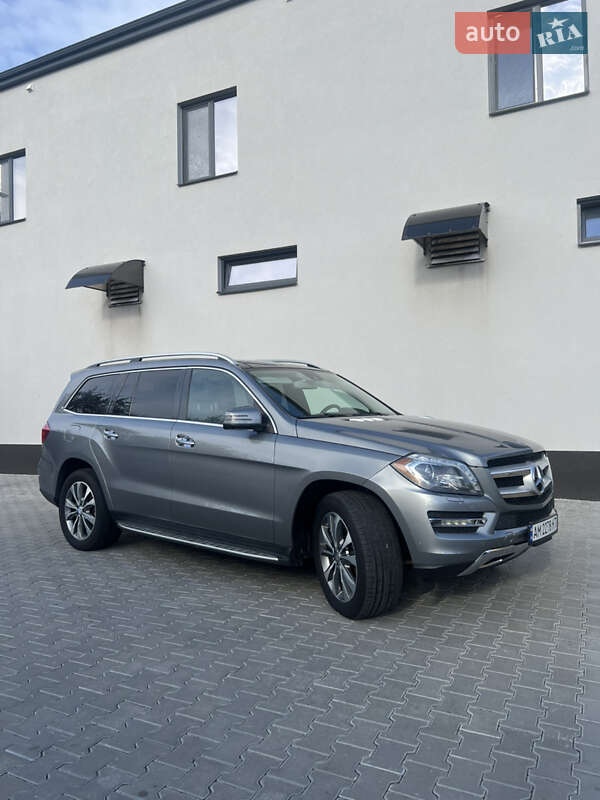 Позашляховик / Кросовер Mercedes-Benz GL-Class 2014 в Коростені