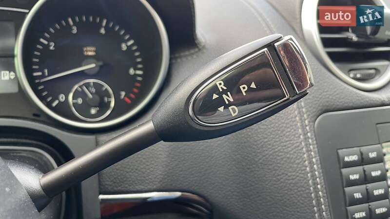 Внедорожник / Кроссовер Mercedes-Benz GL-Class 2007 в Киеве фото 18 Внедорожник / Кроссовер Mercedes-Benz GL-Class 2007 в Киеве