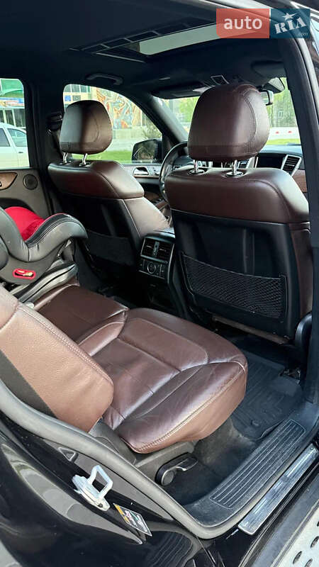 Позашляховик / Кросовер Mercedes-Benz GL-Class 2015 в Миколаєві фото 9 Позашляховик / Кросовер Mercedes-Benz GL-Class 2015 в Миколаєві