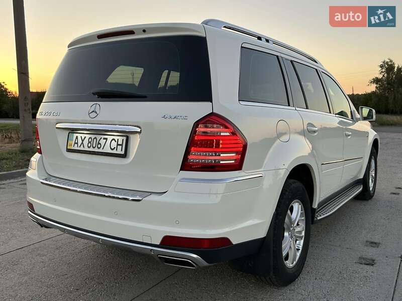 Позашляховик / Кросовер Mercedes-Benz GL-Class 2010 в Охтирці фото 4 Позашляховик / Кросовер Mercedes-Benz GL-Class 2010 в Охтирці