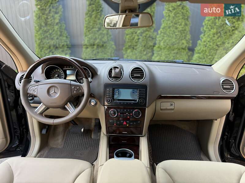 Внедорожник / Кроссовер Mercedes-Benz GL-Class 2008 в Киеве фото 37 Внедорожник / Кроссовер Mercedes-Benz GL-Class 2008 в Киеве