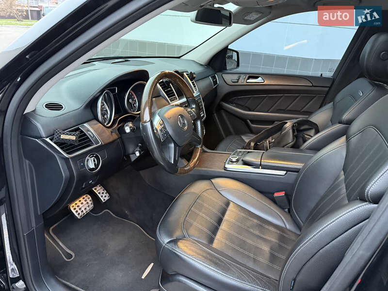 Позашляховик / Кросовер Mercedes-Benz GL-Class 2015 в Кременчуці фото 12 Позашляховик / Кросовер Mercedes-Benz GL-Class 2015 в Кременчуці