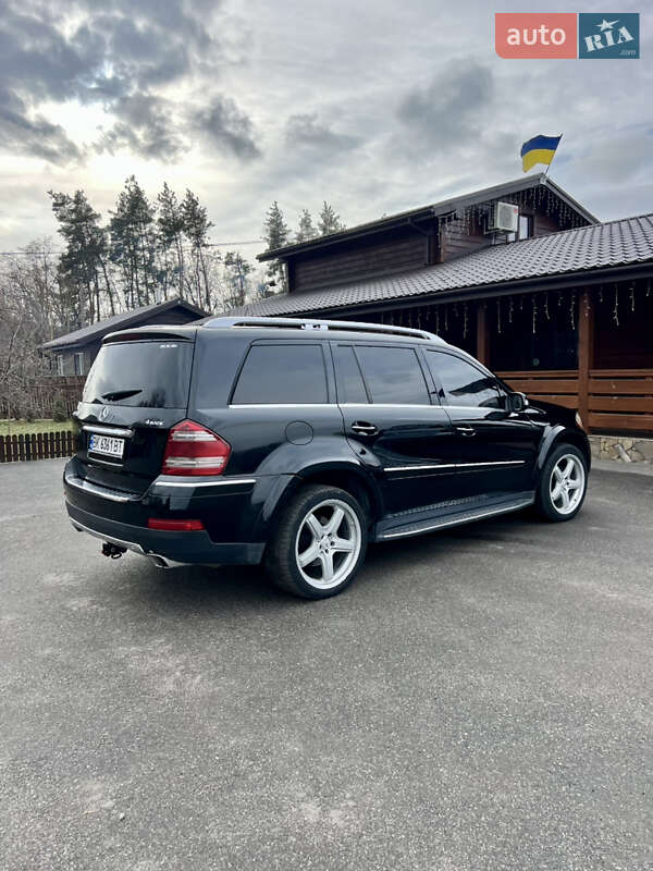 Внедорожник / Кроссовер Mercedes-Benz GL-Class 2007 в Смеле фото 3 Внедорожник / Кроссовер Mercedes-Benz GL-Class 2007 в Смеле
