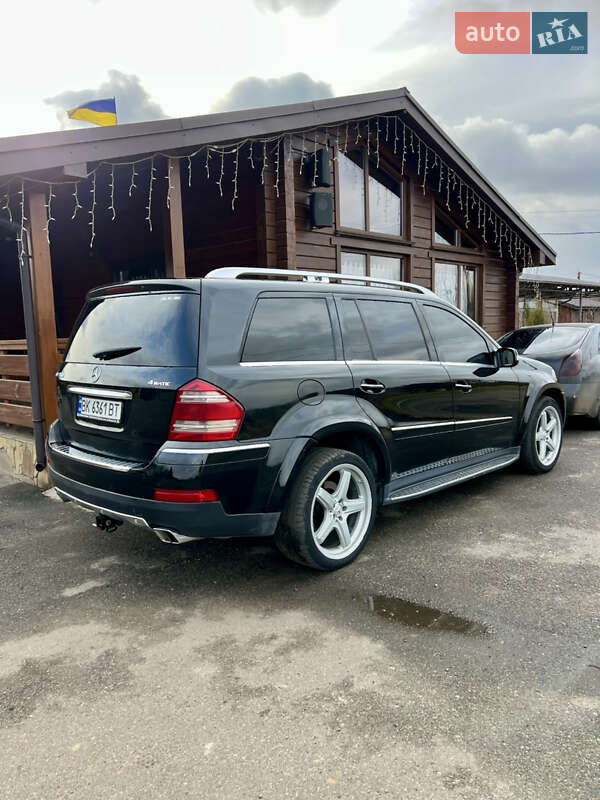 Внедорожник / Кроссовер Mercedes-Benz GL-Class 2007 в Смеле фото 12 Внедорожник / Кроссовер Mercedes-Benz GL-Class 2007 в Смеле