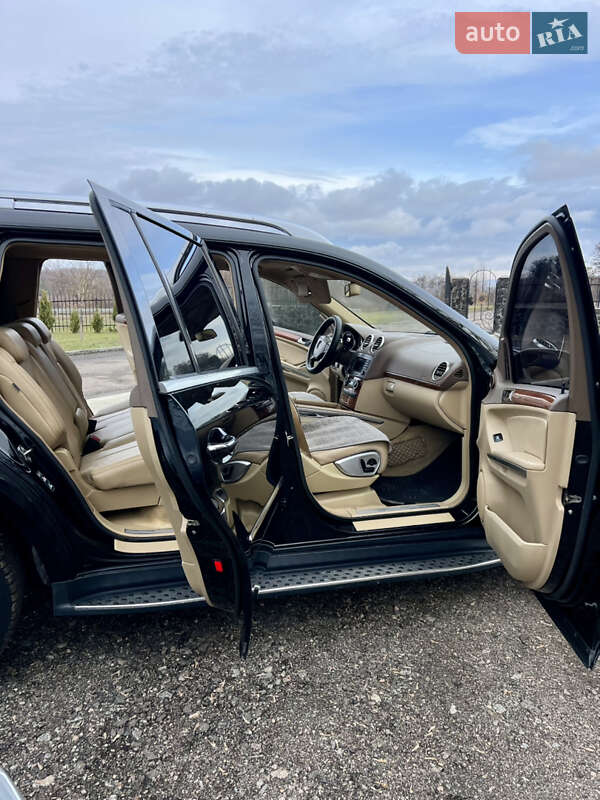 Внедорожник / Кроссовер Mercedes-Benz GL-Class 2007 в Смеле фото 16 Внедорожник / Кроссовер Mercedes-Benz GL-Class 2007 в Смеле