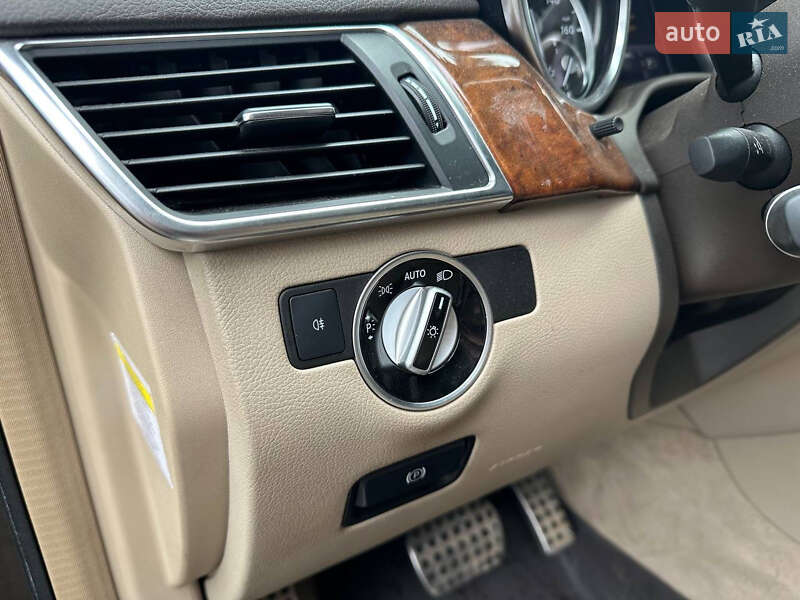 Внедорожник / Кроссовер Mercedes-Benz GL-Class 2013 в Ровно фото 27 Внедорожник / Кроссовер Mercedes-Benz GL-Class 2013 в Ровно
