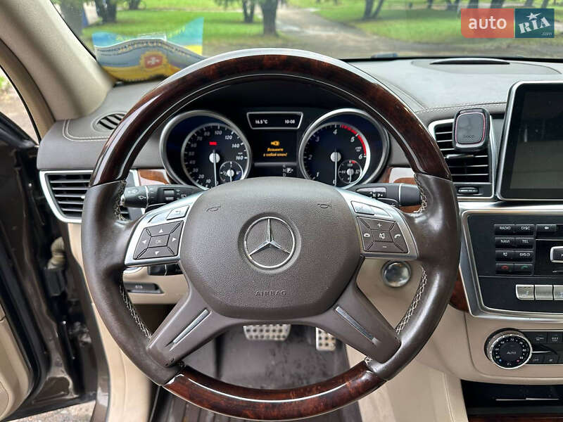 Внедорожник / Кроссовер Mercedes-Benz GL-Class 2013 в Ровно фото 31 Внедорожник / Кроссовер Mercedes-Benz GL-Class 2013 в Ровно