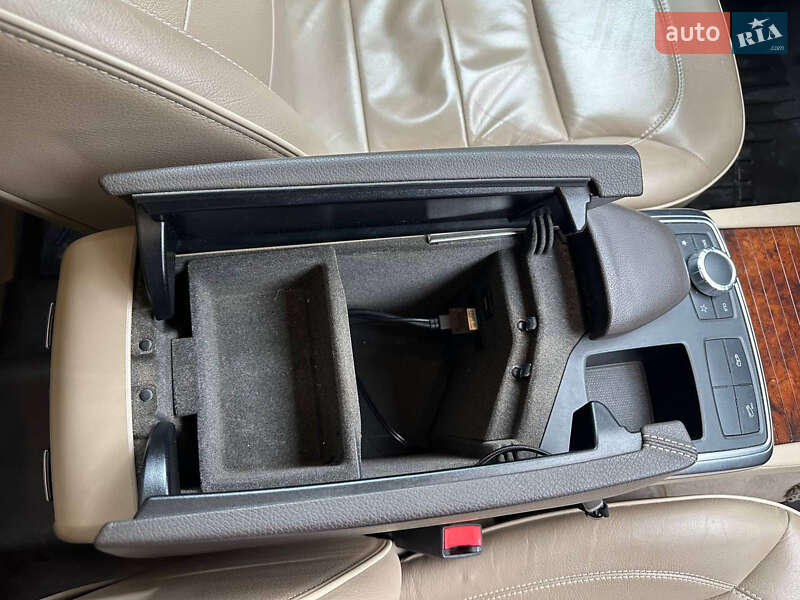 Внедорожник / Кроссовер Mercedes-Benz GL-Class 2013 в Ровно фото 35 Внедорожник / Кроссовер Mercedes-Benz GL-Class 2013 в Ровно