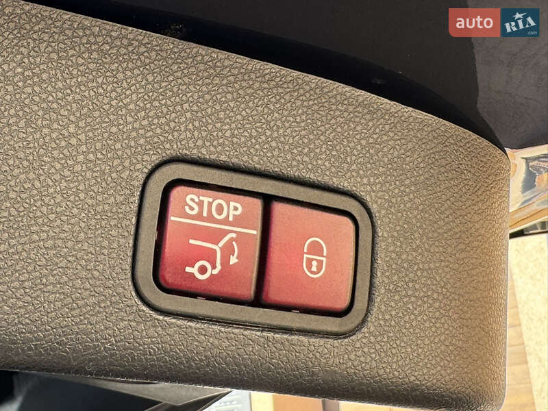 Позашляховик / Кросовер Mercedes-Benz GL-Class 2014 в Ужгороді