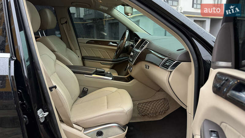 Внедорожник / Кроссовер Mercedes-Benz GL-Class 2012 в Ивано-Франковске фото 48 Внедорожник / Кроссовер Mercedes-Benz GL-Class 2012 в Ивано-Франковске