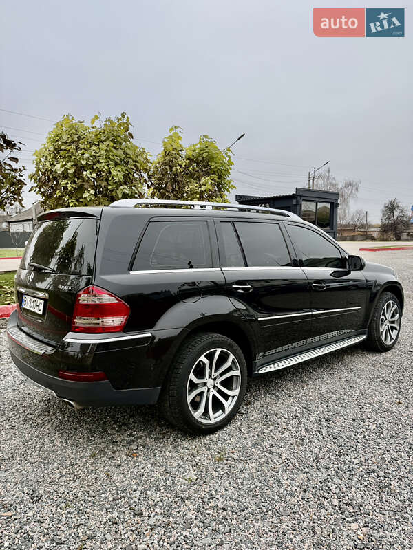 Внедорожник / Кроссовер Mercedes-Benz GL-Class 2009 в Гадяче