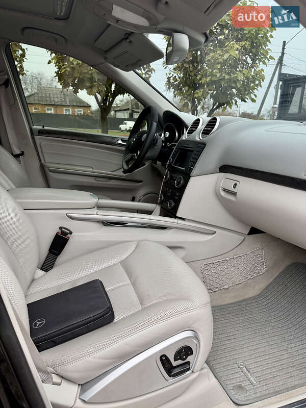 Внедорожник / Кроссовер Mercedes-Benz GL-Class 2009 в Гадяче