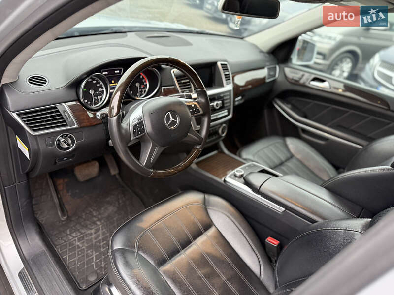 Внедорожник / Кроссовер Mercedes-Benz GL-Class 2013 в Ровно фото 13 Внедорожник / Кроссовер Mercedes-Benz GL-Class 2013 в Ровно
