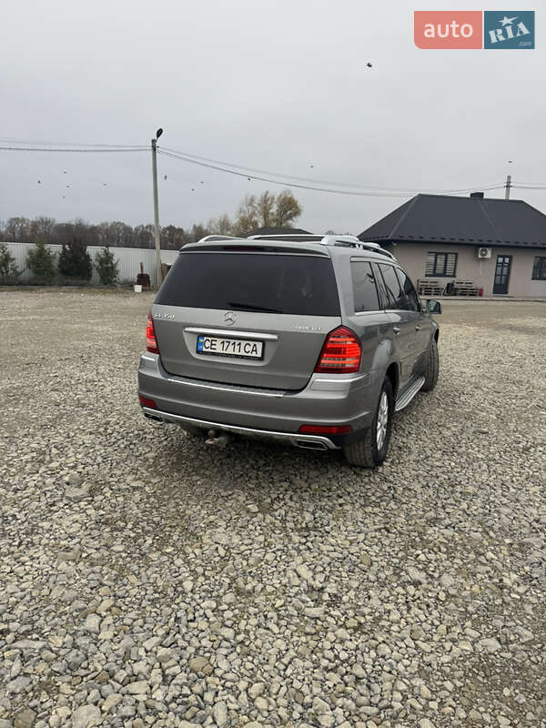 Позашляховик / Кросовер Mercedes-Benz GL-Class 2011 в Чернівцях