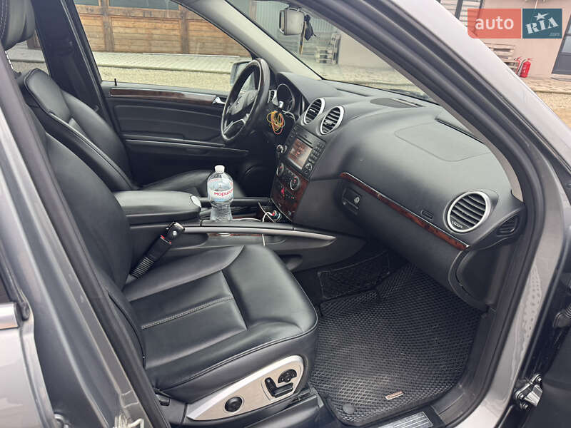 Позашляховик / Кросовер Mercedes-Benz GL-Class 2011 в Чернівцях