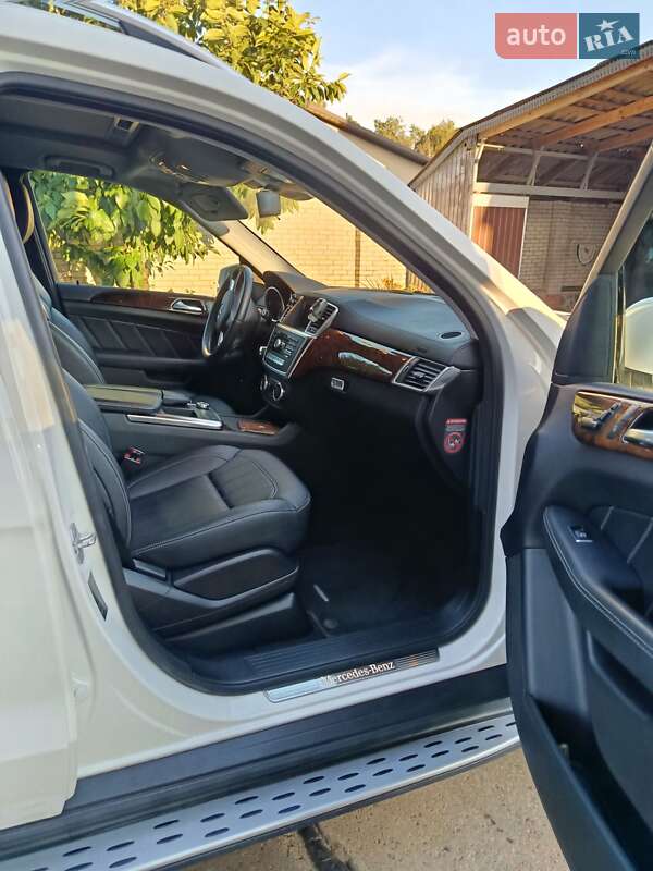 Внедорожник / Кроссовер Mercedes-Benz GL-Class 2015 в Сумах