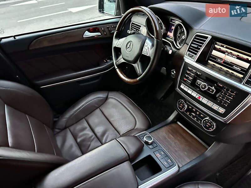 Позашляховик / Кросовер Mercedes-Benz GL-Class 2013 в Луцьку фото 30 Позашляховик / Кросовер Mercedes-Benz GL-Class 2013 в Луцьку