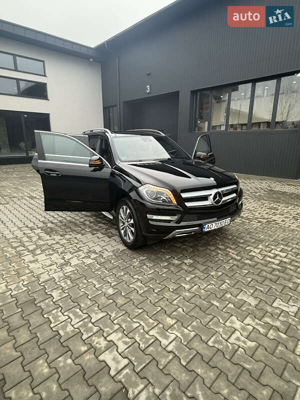 Позашляховик / Кросовер Mercedes-Benz GL-Class 2014 в Іршаві фото 23 Позашляховик / Кросовер Mercedes-Benz GL-Class 2014 в Іршаві