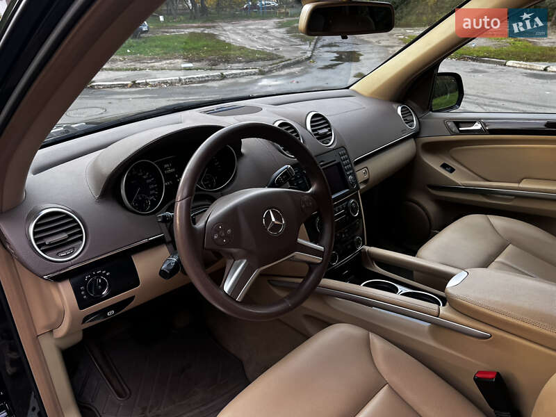 Внедорожник / Кроссовер Mercedes-Benz GL-Class 2009 в Киеве фото 8 Внедорожник / Кроссовер Mercedes-Benz GL-Class 2009 в Киеве