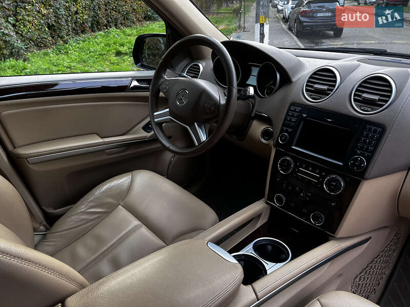 Внедорожник / Кроссовер Mercedes-Benz GL-Class 2009 в Киеве фото 18 Внедорожник / Кроссовер Mercedes-Benz GL-Class 2009 в Киеве