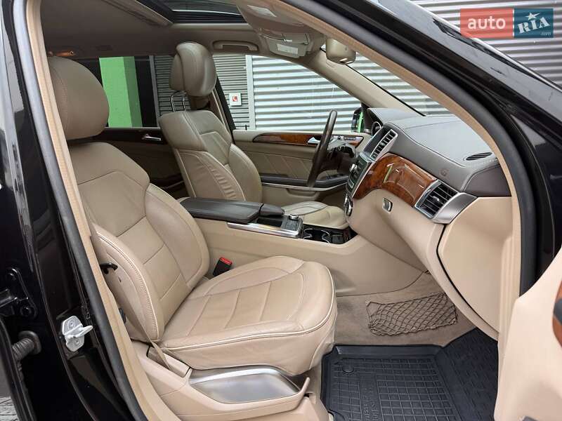 Позашляховик / Кросовер Mercedes-Benz GL-Class 2013 в Києві