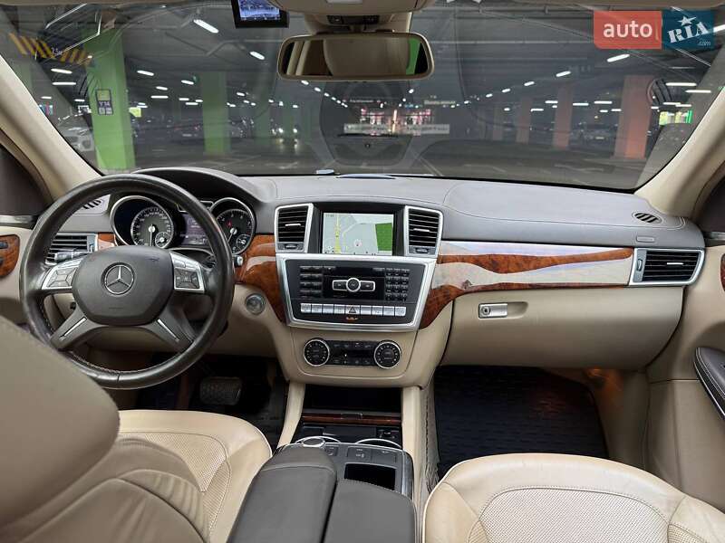 Позашляховик / Кросовер Mercedes-Benz GL-Class 2013 в Києві