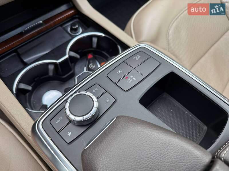 Позашляховик / Кросовер Mercedes-Benz GL-Class 2013 в Києві