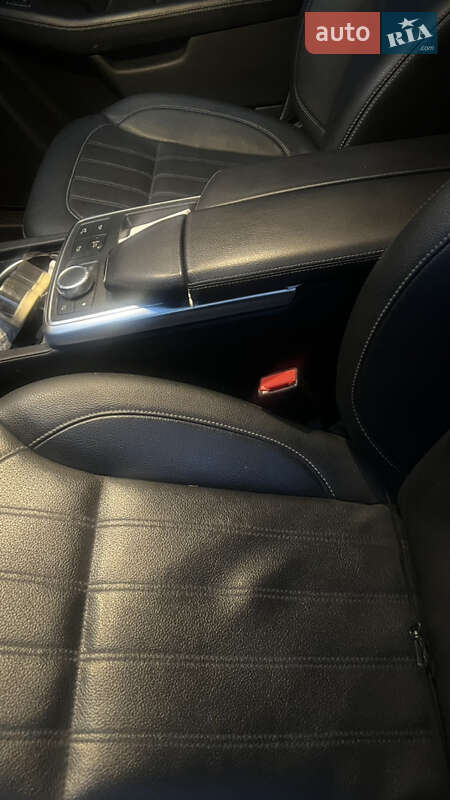 Внедорожник / Кроссовер Mercedes-Benz GL-Class 2015 в Киеве фото 24 Внедорожник / Кроссовер Mercedes-Benz GL-Class 2015 в Киеве