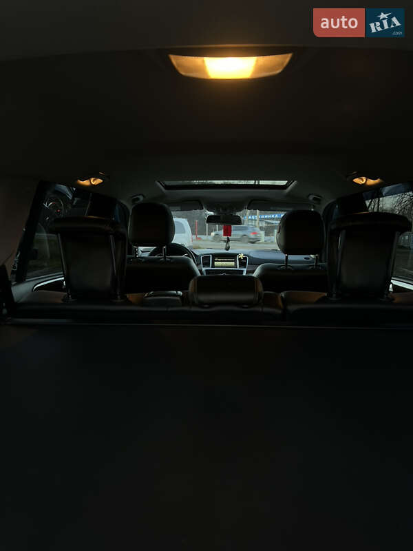 Позашляховик / Кросовер Mercedes-Benz GL-Class 2016 в Сторожинці фото 30 Позашляховик / Кросовер Mercedes-Benz GL-Class 2016 в Сторожинці