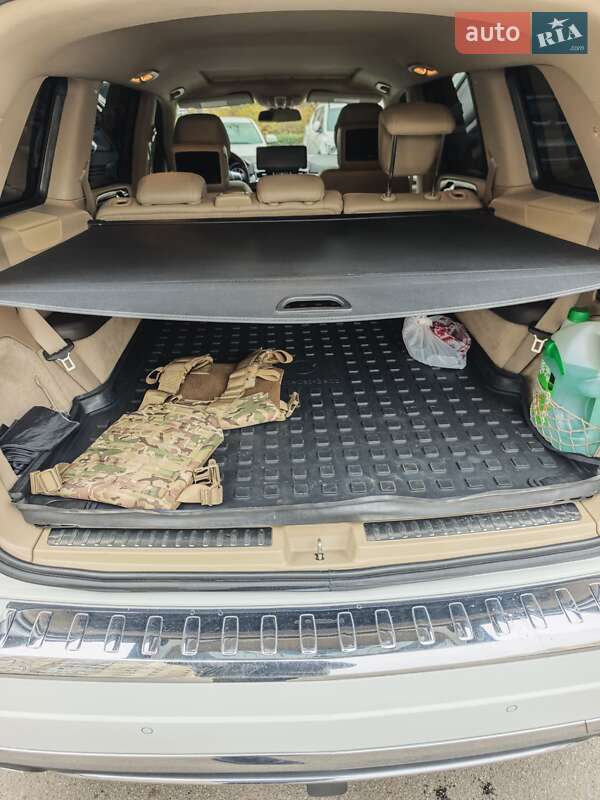 Внедорожник / Кроссовер Mercedes-Benz GL-Class 2014 в Киеве фото 19 Внедорожник / Кроссовер Mercedes-Benz GL-Class 2014 в Киеве