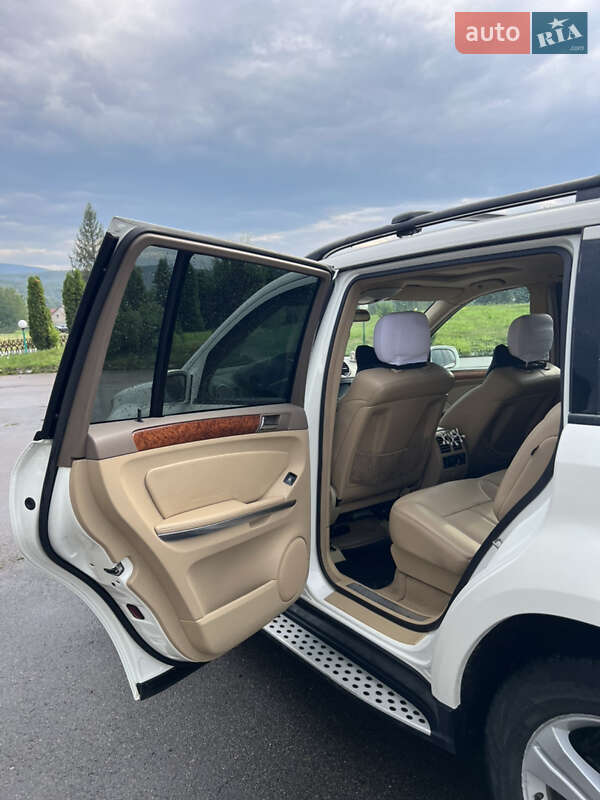 Позашляховик / Кросовер Mercedes-Benz GL-Class 2008 в Коломиї фото 30 Позашляховик / Кросовер Mercedes-Benz GL-Class 2008 в Коломиї